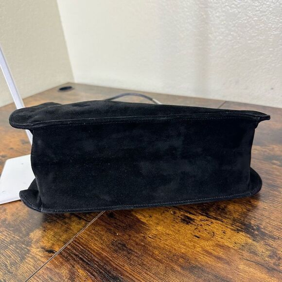 Gucci Suede Hobo Bag Black W/ Certificate of Authenticity - Picture 10 of 16